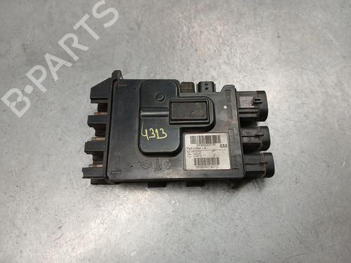 Used Fuse box Fuse box RENAULT SCÉNIC III (JZ0/1_) 1.5 dCi (106 hp) 39964285 39964285