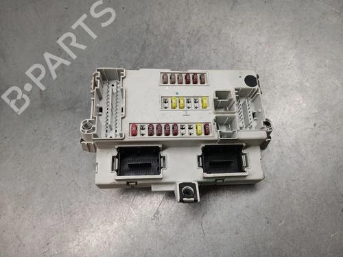 Used Fuse box Fuse box FIAT 500L (351_, 352_) 1.3 D Multijet (199LXY1A, 199LXY11) (84 hp) 39964286 39964286