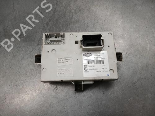 Fuse box FIAT 500L (351_, 352_) 1.3 D Multijet (199LXY1A, 199LXY11) | BP39964286E1 - Image 6