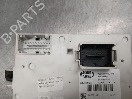 Fuse box FIAT 500L (351_, 352_) 1.3 D Multijet (199LXY1A, 199LXY11) | BP39964286E1 - Image 7