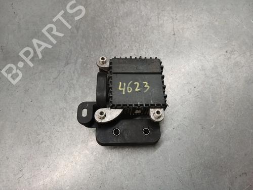 Used Electronic sensor Electronic sensor PEUGEOT 208 II (UB_, UP_, UW_, UJ_) 1.2 PureTech 100 (101 hp) 39986207 39986207