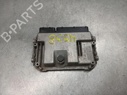 engine-control-unit-ecu-toyota-yaris-_p13_-2010-2011-2012-2013-2014-2015-2016-2017-2018-2019-2020-37006538 main image