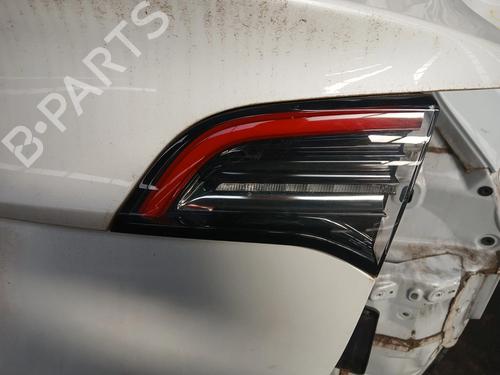 Used Right tailgate light Right tailgate light TESLA MODEL 3 (5YJ3) EV (283 hp) 40084957 40084957