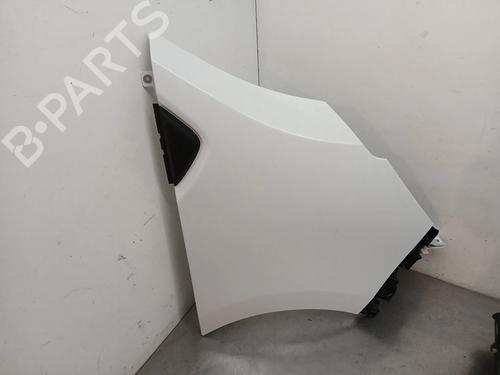 right-front-fenders-renault-trafic-iii-van-fg_-2014-39933312 main image