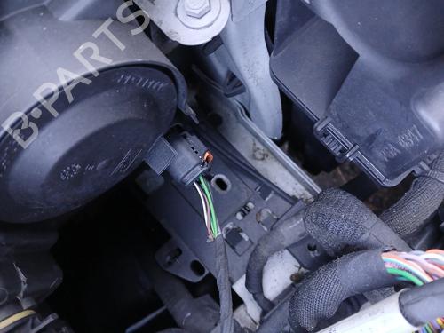 front-bumper-reinforcement-peugeot-2008-i-cu_-2013-40183527 main image