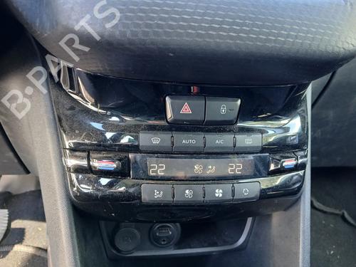 Used Climate control Climate control PEUGEOT 2008 I (CU_) 1.2 VTi (82 hp) 40183556 40183556