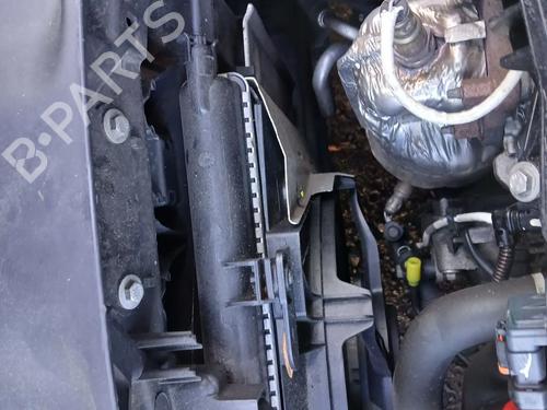 Used Radiator set Radiator set PEUGEOT 2008 I (CU_) 1.2 VTi (82 hp) 40187465 40187465