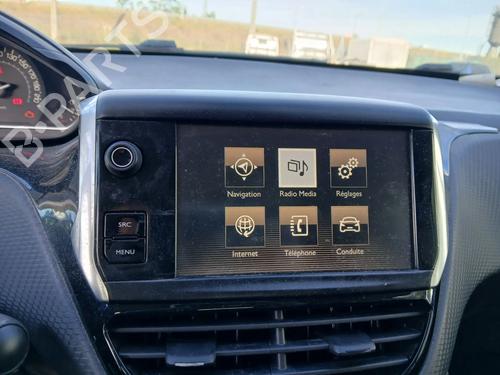 Used Radio Radio PEUGEOT 2008 I (CU_) 1.2 VTi (82 hp) 40187466 40187466