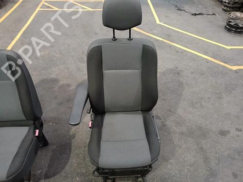 Other RENAULT MASTER III Bus (JV) 2.3 dCi 135 FWD (JV0N, JV08) | BP31370889O1 - Image 6