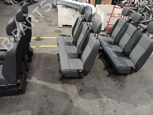 Other RENAULT MASTER III Bus (JV) 2.3 dCi 135 FWD (JV0N, JV08) | BP31370889O1 - Image 2