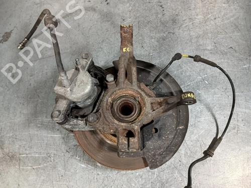 Used Right front steering knuckle Right front steering knuckle DACIA DOKKER Box Body/MPV 1.5 dCi (FEAJ) (90 hp) 40264979 40264979