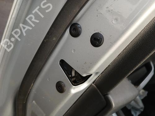 front-left-lock-skoda-karoq-nu7-nd7-2017-40268784 main image