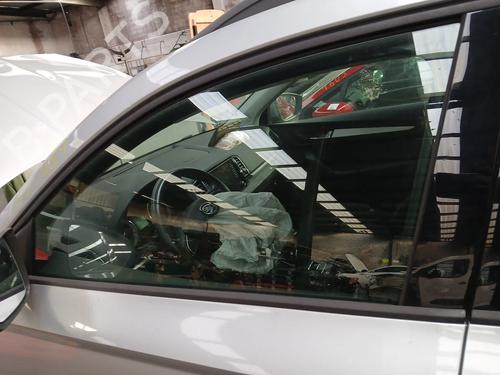 front-left-door-window-skoda-karoq-nu7-nd7-2017-40268798 main image