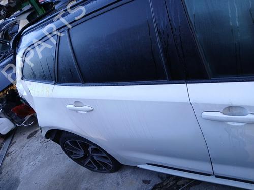 right-rear-door-toyota-corolla-estate-_e21_-2019-40281043 main image