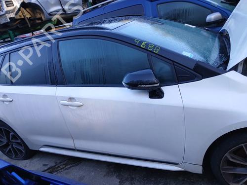 right-front-door-toyota-corolla-estate-_e21_-2019-40281041 main image