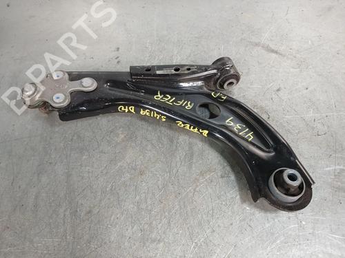 Used Right front suspension arm Right front suspension arm PEUGEOT RIFTER 1.5 BlueHDi 130 (130 hp) 40297709 40297709