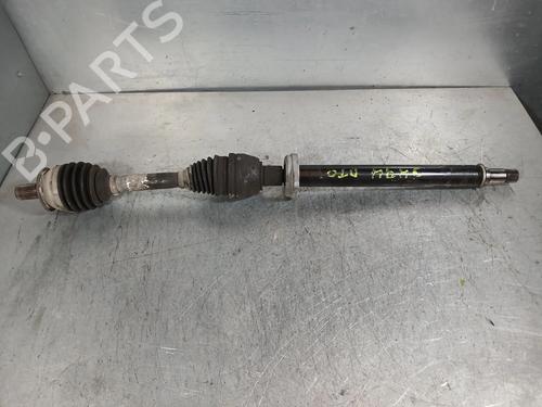right-front-driveshaft-mercedes-benz-cla-coupe-c117-2013-2014-2015-2016-2017-2018-2019-25671631 main image