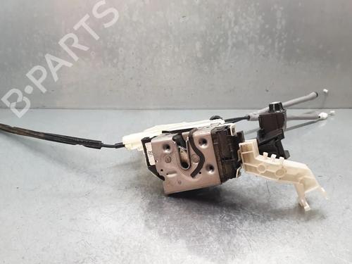 front-right-lock-fiat-500x-334_-2014-31711997 main image