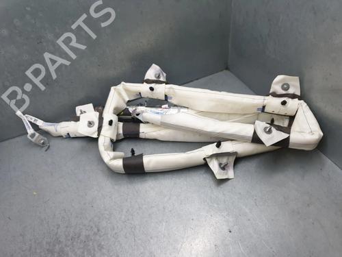 right-curtain-airbag-tesla-model-3-5yj3-2017-39226991 main image