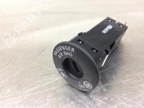 Switch NISSAN JUKE (F15) 1.2 DIG-T | BP5106364I30 