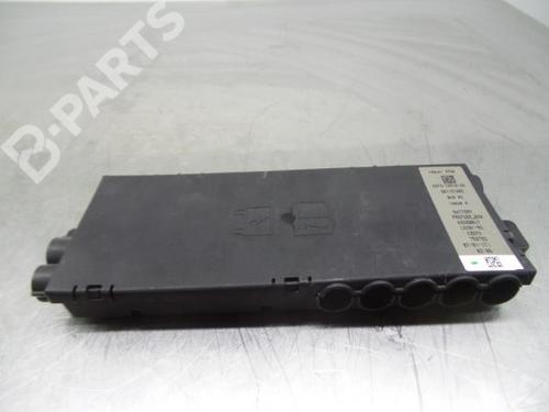 Sikringsdåse JAGUAR XE (X760) 2.0 D (180 hp) 5332955