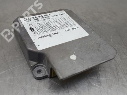 Used ECU airbags VW POLO III (6N1) [1994-1999]  5335354