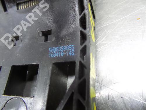 Rear left exterior door handle VW GOLF VI (5K1)  | BP5393930C130