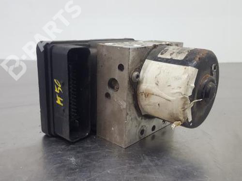 Used ABS pump FORD FOCUS I (DAW, DBW) [1998-2009]  5405785