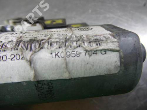 Right rear window motor SEAT LEON (1P1) | BP11495761E22