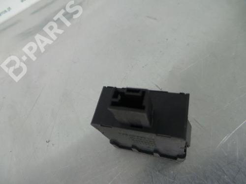 Switch PEUGEOT 208 I (CA_, CC_) 1.6 HDi / BlueHDi 75 | BP5807292I30 