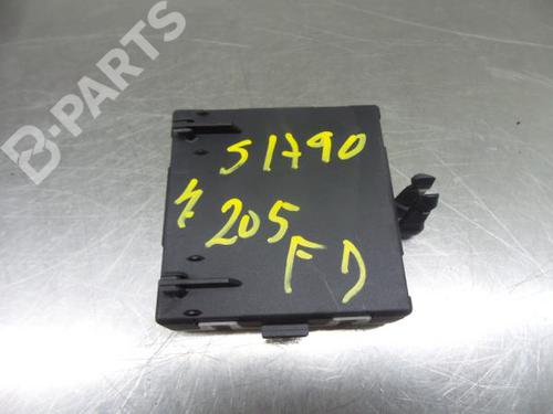 Elektronisk modul MERCEDES-BENZ C-CLASS (W205) C 220 BlueTEC / d (205.002, 205.004) (170 hp) 6417153