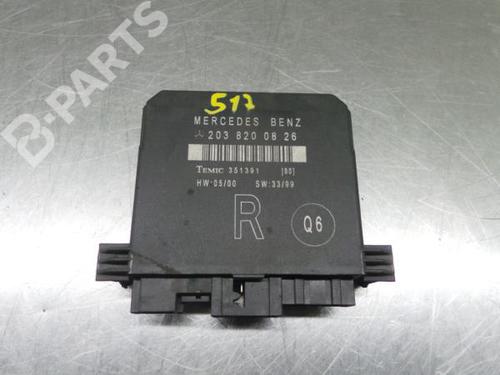 Używane Moduł elektroniczny MERCEDES-BENZ C-CLASS (W203) C 220 CDI (203.006) (136 hp) 6598729