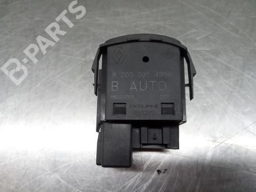 Commutateur RENAULT CLIO III (BR0/1, CR0/1)  | BP7017701I30 