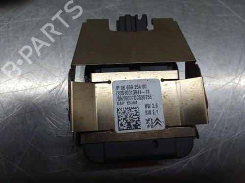 Electronic module PEUGEOT 208 I (CA_, CC_)  | BP13660392M83