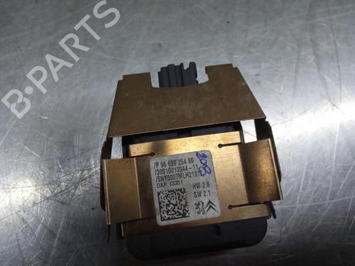Electronic module PEUGEOT 208 I (CA_, CC_)  | BP13660400M83