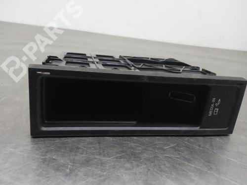 Elektronische module VW GOLF VI (5K1) 1.6 TDI (105 hp) 7096179