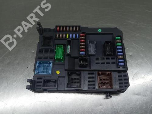 Fuse box PEUGEOT 208 I (CA_, CC_) 1.4 HDi | BP7243628E1