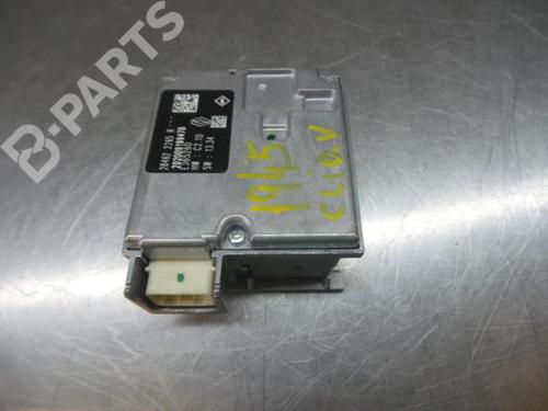 Electronic module RENAULT CLIO V (B7_) 1.0 TCe 100 (B7MT) (101 hp) 284622265R / 202009199478