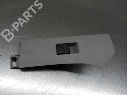 Right front window switch TOYOTA YARIS (_P9_) 1.4 D-4D (NLP90_) (90 hp) 742310D090