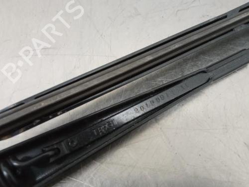 Front windshield wiper arm NISSAN MICRA V (K14) 1.0 | BP14440557C143 
