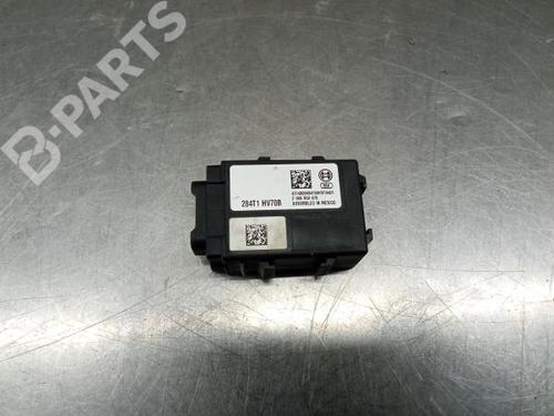 Electronic module NISSAN QASHQAI II SUV (J11, J11_) 1.3 DIG-T (140 hp) 284T1HV70B / F005V02475