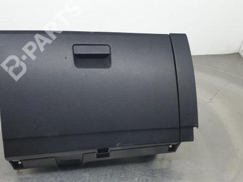 Used Glove box SEAT IBIZA V (KJ1, KJG) 1.0 (75 hp) 8922940