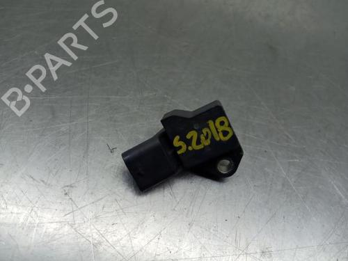 メル16903ページ ハイジ 二つ折り財布 HE-241467(ブラック): FEILER｜フェイラー