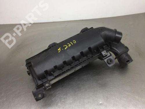 Used Air filter box PEUGEOT 2008 II (UD_, US_, UY_, UJ_, UR_, UC_) 1.2 PureTech 130 (USHNS, URHNS) (130 hp) 9726513