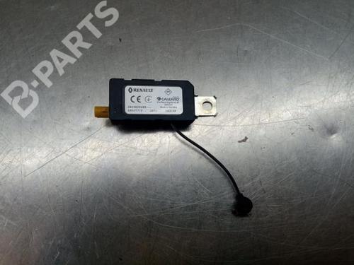 electronic-module-renault-captur-ii-hf_-tce-100-hfmt-282302668r-2020-10491831 main image