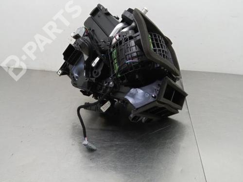 Klimaanlæg RENAULT ARKANA I (LCM_, LDN_) 1.6 E-TECH 145 (LDMU) (143 hp) 10779867