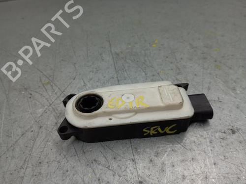 Used Electronic module PEUGEOT 308 II (LB_, LP_, LW_, LH_, L3_) [2013-2021]  14443952