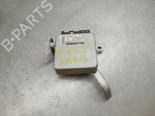 Used Electronic module TOYOTA YARIS (_P13_) 1.5 Hybrid (NHP130_, NHP130) (101 hp) 13295712