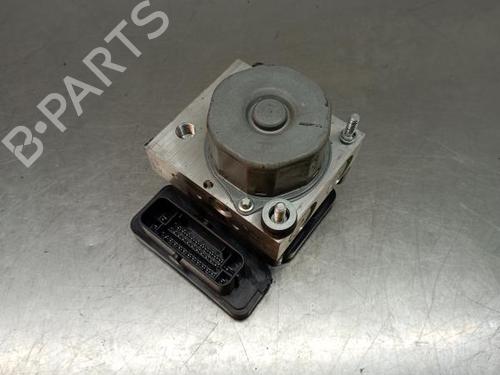 Używane Pompa ABS DACIA SANDERO II TCe 90 (B8M1, B8MA, B8AC) (90 hp) 14977021