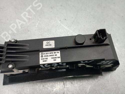 Switch MERCEDES-BENZ S-CLASS (W221, V221) S 320 CDI (221.022, 221.122) | BP15677641I30 
